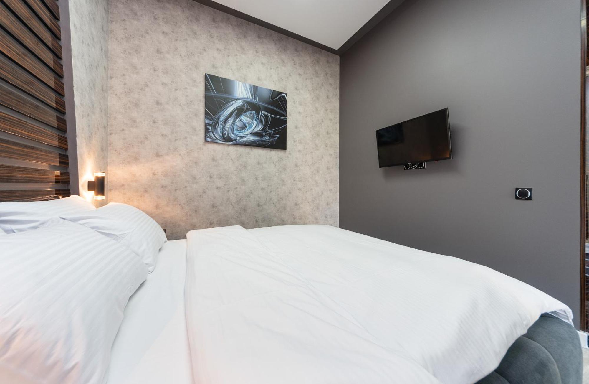 Luxury Apartments Arena Guliver Kiev Esterno foto