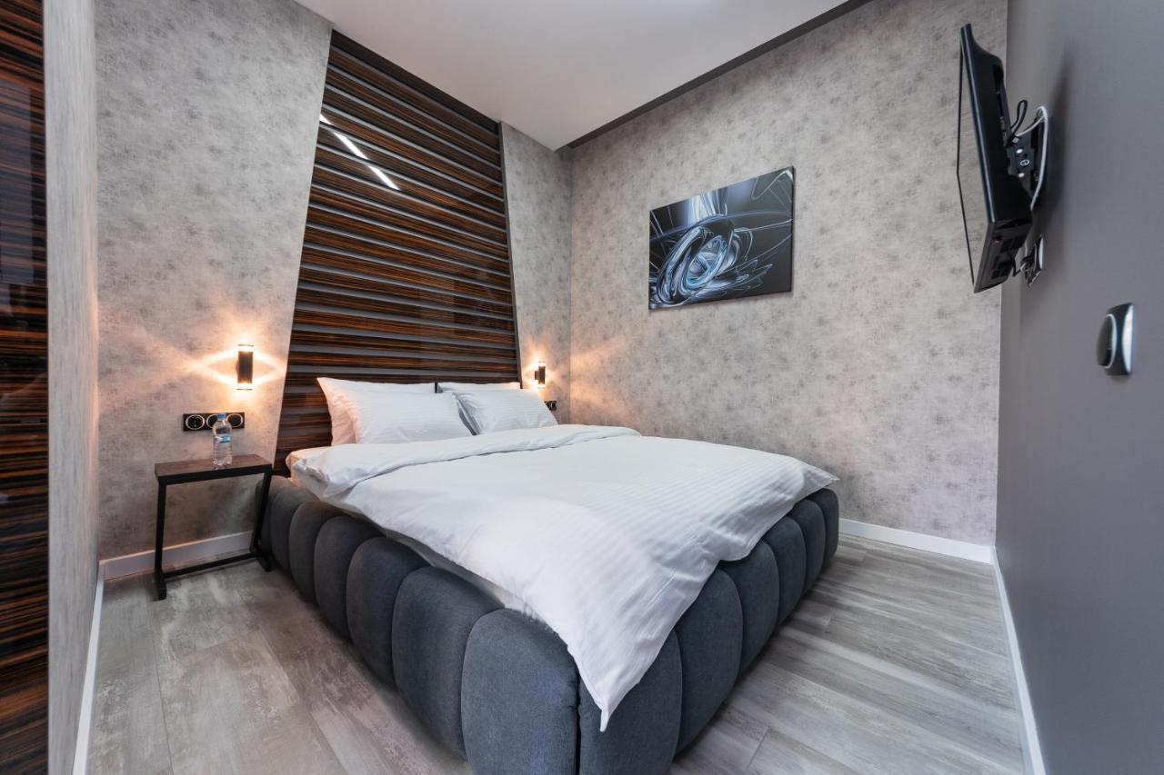 Luxury Apartments Arena Guliver Kiev Esterno foto