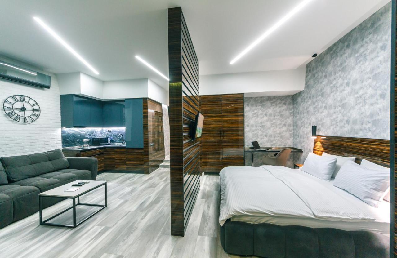 Luxury Apartments Arena Guliver Kiev Esterno foto