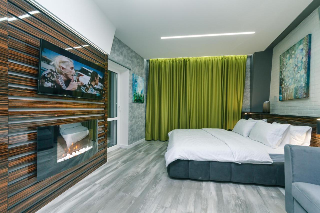 Luxury Apartments Arena Guliver Kiev Esterno foto