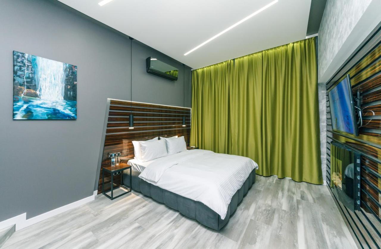 Luxury Apartments Arena Guliver Kiev Esterno foto