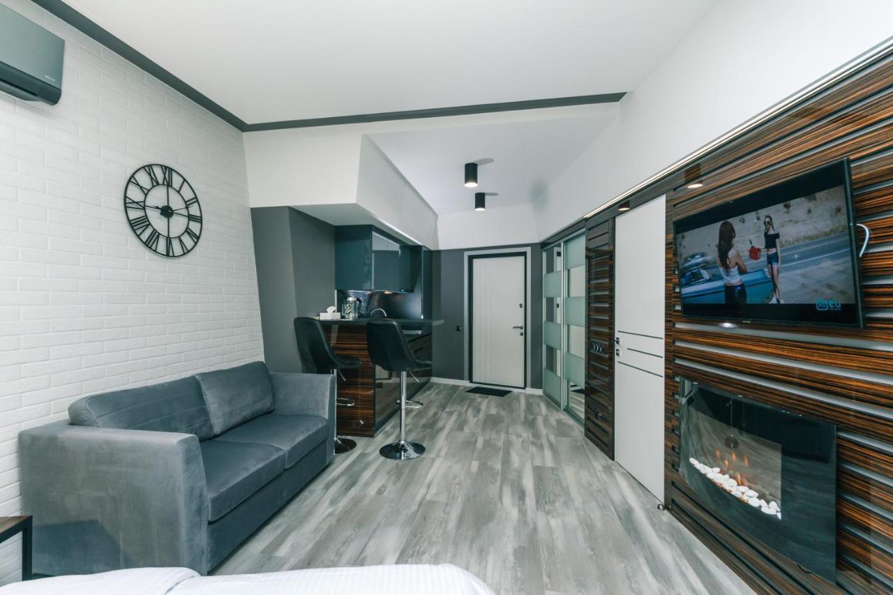 Luxury Apartments Arena Guliver Kiev Esterno foto